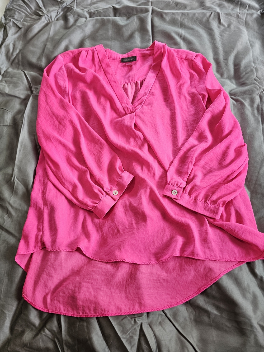 Vince Camuto Hot Pink V-Neck Blouse Size L MADE IN INDIA